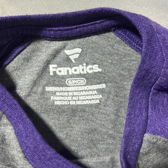 MN Vikings fanatics shirt - Picture 3 of 5